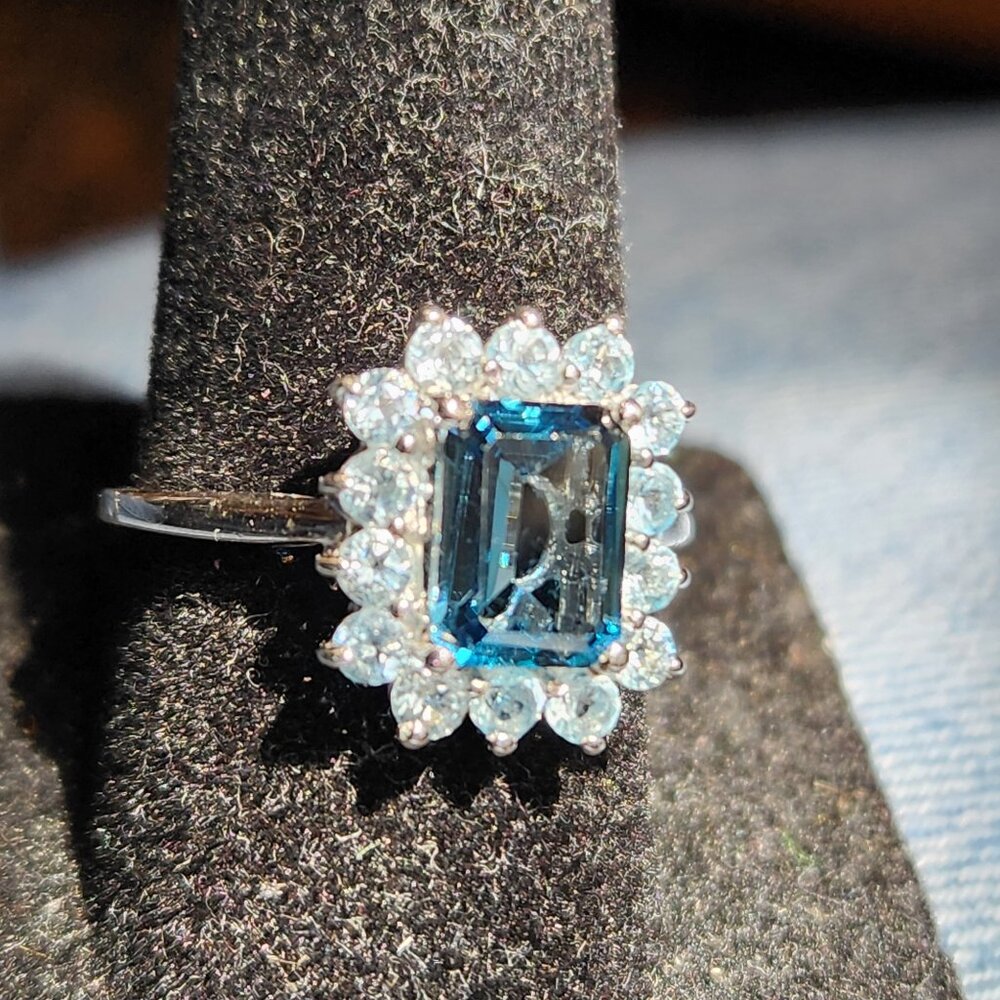 Estate Deep Blue Emerald-Cut Halo Ring with White Accents - Picture 11 of 15